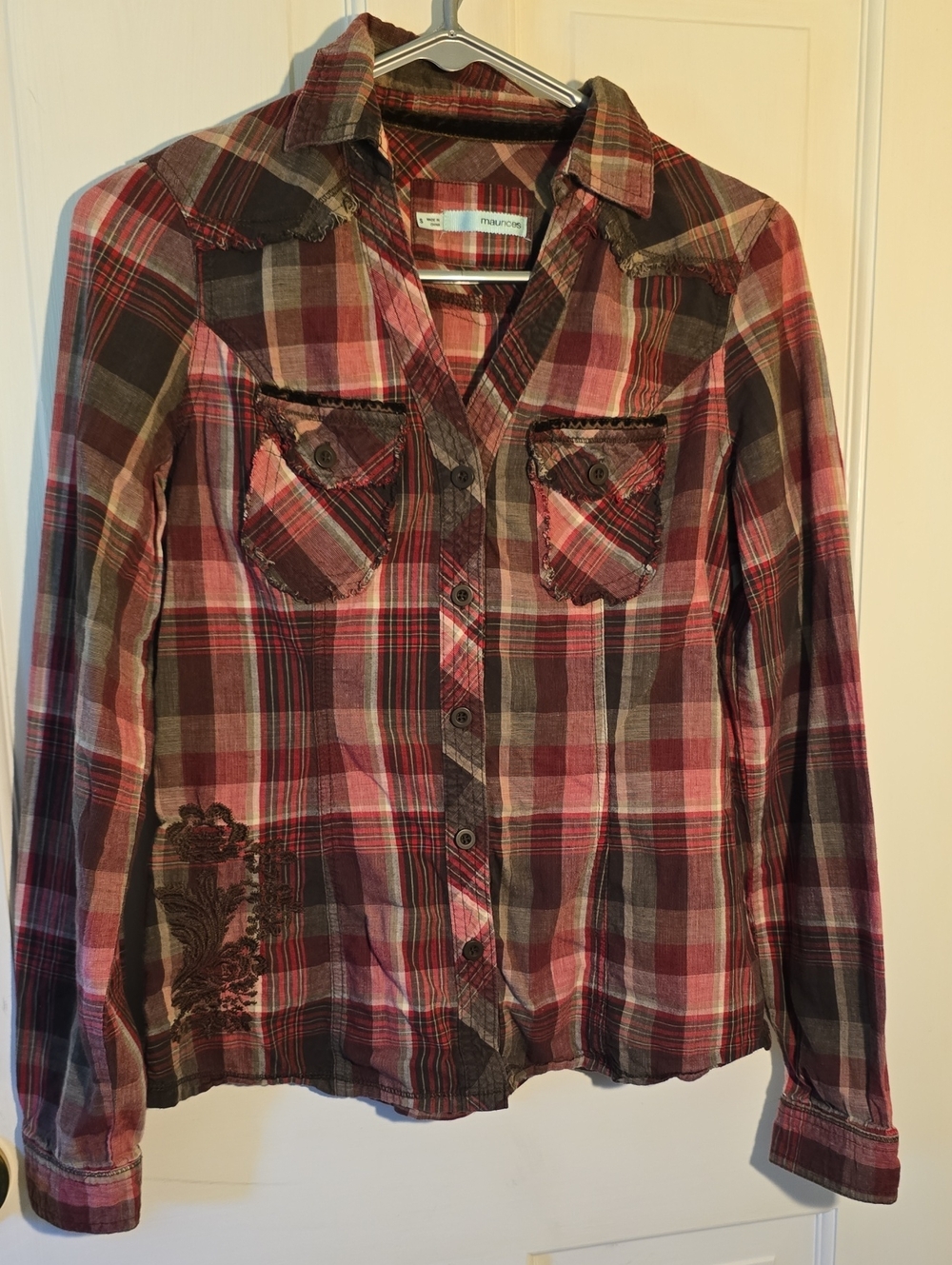 Maurices Red Plaid Button-Down Shirt Embroidered Accent Size S